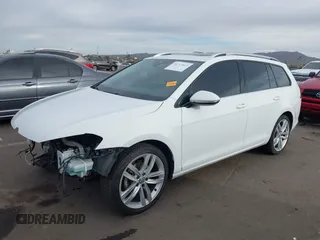2017 Volkswagen Golf S z VIN 3VWC17AU2HM527113, wystawiony jako IAAI lot #41713423 z przebiegiem 47 796 mil mil oraz . Historia ofert i sprzedaży dostępna na DreamBid. Obrazek 18.
