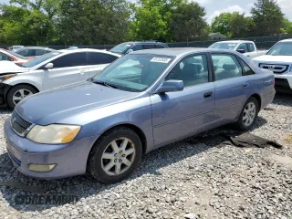 2000 Toyota Avalon XL z VIN 4T1BF28B6YU010315, wystawiony jako Copart lot #59752835 z przebiegiem 195 434 mil mil oraz Szkoda całkowita • Salvage title. Historia ofert i sprzedaży dostępna na DreamBid. Obrazek 1.