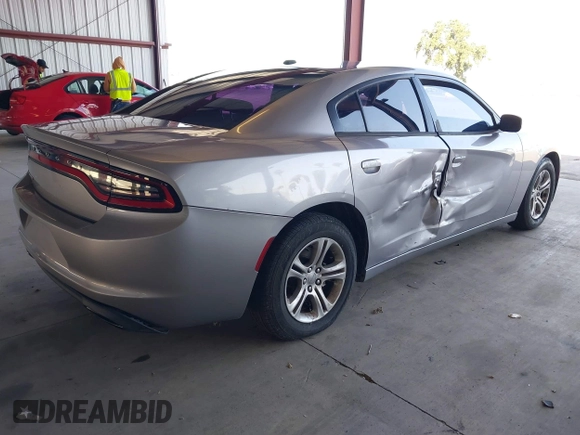 2015 Dodge Charger SE with VIN 2C3CDXBG1FH840060, listed as a IAAI auction lot 42111676 with 165,479 mi miles and . Bid and sale history available at carsss.com. Image 4.