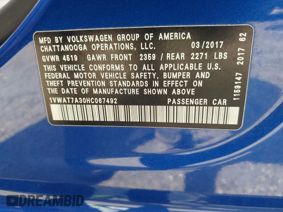 2017 Volkswagen Passat S z VIN 1VWAT7A30HC067492, wystawiony jako IAAI lot #41796538 z przebiegiem 43 926 mil mil oraz . Historia ofert i sprzedaży dostępna na DreamBid. Obrazek 9.
