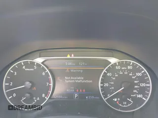2023 Nissan Altima SR z VIN 1N4BL4CV6PN384206, wystawiony jako IAAI lot #41753570 z przebiegiem 32 594 mil mil oraz . Historia ofert i sprzedaży dostępna na DreamBid. Obrazek 7.