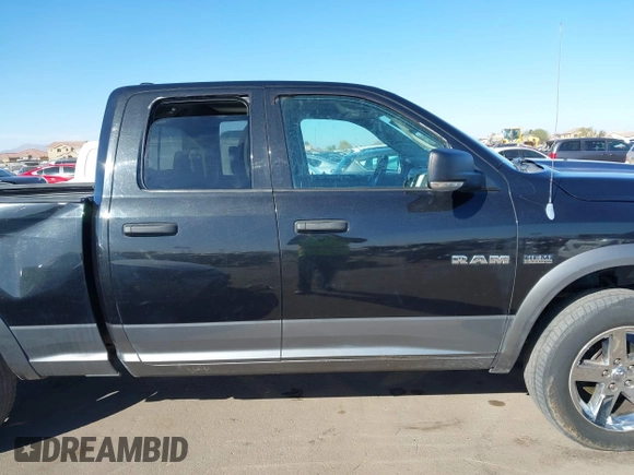 2010 Dodge 1500 SLT z VIN 1D7RV1GT0AS183099, wystawiony jako IAAI lot #41652156 z przebiegiem 209 197 mil mil oraz . Historia ofert i sprzedaży dostępna na DreamBid. Obrazek 13.