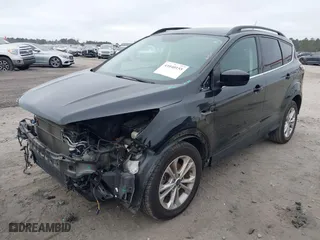 2018 Ford Escape SE with VIN 1FMCU0GD1JUB03329, listed as a IAAI auction lot 41040155 with 61,006 mi miles. Bid and sale history available at carsss.com. Image 18.