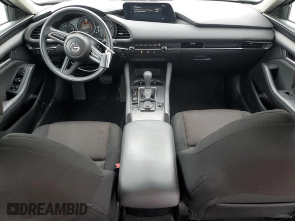 2021 Mazda 3 2.0 z VIN 3MZBPAA7XMM203287, wystawiony jako Copart lot #60079135 z przebiegiem 49 212 mil mil oraz Szkoda całkowita • Salvage title. Historia ofert i sprzedaży dostępna na DreamBid. Obrazek 8.