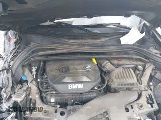 2018 BMW X2 sDrive28i z VIN WBXYJ3C31JEJ84394, wystawiony jako IAAI lot #42364160 z przebiegiem Nie podano mil oraz . Historia ofert i sprzedaży dostępna na DreamBid. Obrazek 10.