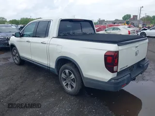 2019 Honda Ridgeline RTL-E with VIN 5FPYK3F75KB020713, listed as a IAAI auction lot 42191152 with 31,245 mi miles and . Bid and sale history available at DreamBid. Image 3.