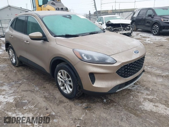2020 Ford Escape SE with VIN 1FMCU0G60LUB97403, listed as a IAAI auction lot 41544829 with 47,734 mi miles. Bid and sale history available at carsss.com. Image 1.