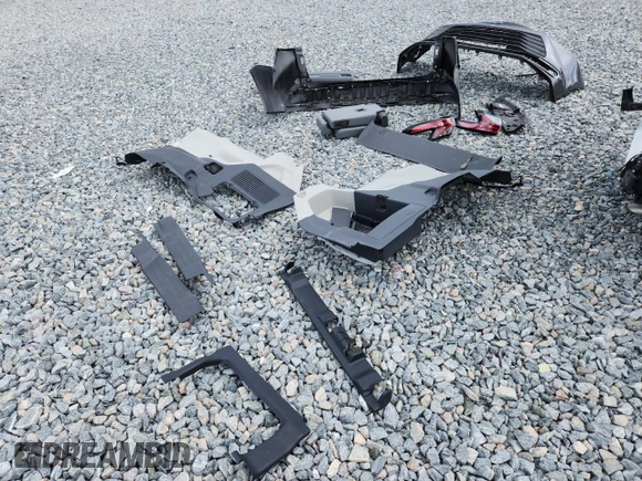 2023 Toyota Sienna XLE с VIN 5TDYRKEC6PS147342, выставлен на аукционе Copart как лот 58833745 с пробегом 20 299 миль миль и Списание • Salvage title. История ставок и продаж доступна на DreamBid. Изображение 12.