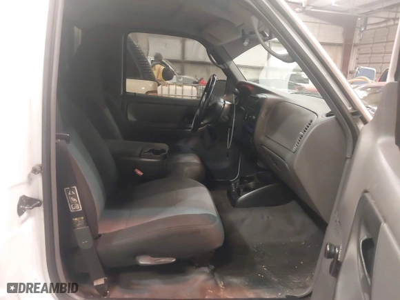 2003 Ford Ranger XL with VIN 1FTYR10U13PA72998, listed as a IAAI auction lot 41604939 with 112,612 mi miles. Bid and sale history available at carsss.com. Image 5.