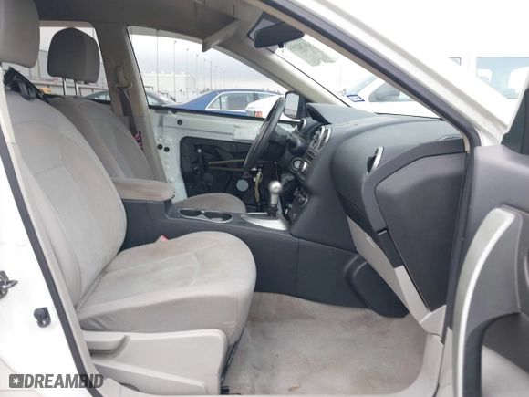 2015 Nissan Rogue Select S with VIN JN8AS5MT3FW163882, listed as a IAAI auction lot 41702353 with 85,359 mi miles. Bid and sale history available at carsss.com. Image 5.