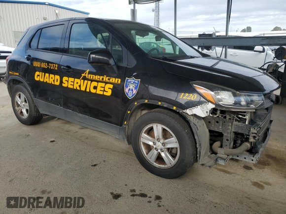 2020 Chevrolet Trax LS with VIN KL7CJKSB5LB041220, listed as a Copart auction lot 48202895 with 120,730 mi miles and Clean Title. Bid and sale history available at carsss.com. Image 4.