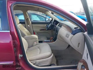 2005 Buick LaCrosse CXS with VIN 2G4WE537151317083, listed as a IAAI auction lot 41502336 with 185,798 mi miles. Bid and sale history available at carsss.com. Image 5.