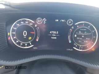 2022 Aston Martin DBX z VIN SD7VUJAW1NTV05151, wystawiony jako Copart lot #70043184 z przebiegiem 14 345 mil mil oraz Szkody całkowita. Historia ofert i sprzedaży dostępna na DreamBid. Obrazek 9.