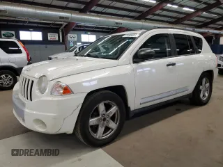 2007 Jeep Compass Limited with VIN 1J8FF57W97D103588, listed as a Copart auction lot 41534315 with 132,296 mi miles and Salvage Title. Bid and sale history available at carsss.com. Image 1.