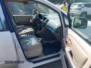 2000 Lexus RX 300 z VIN JT6HF10U8Y0111828, wystawiony jako IAAI lot #42433503 z przebiegiem 237 795 mil mil oraz . Historia ofert i sprzedaży dostępna na DreamBid. Obrazek 5.