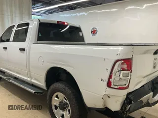 2019 Ram 2500 Tradesman with VIN 3C6UR5CL6KG598109, listed as a IAAI auction lot 42792700 with 167,668 mi miles and . Bid and sale history available at DreamBid. Image 26.
