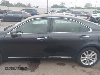 2011 Lexus ES with VIN JTHBK1EG4B2428612, listed as a IAAI auction lot 41950190 with 183,736 mi miles. Bid and sale history available at carsss.com. Image 15.