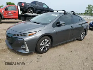 2017 Toyota Prius Plus with VIN JTDKARFP1H3010321, listed as a Copart auction lot 60215535 with 43,237 mi miles and Salvage title. Bid and sale history available at DreamBid. Image 1.