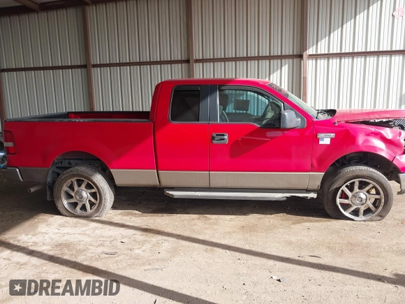2005 Ford F-150 STX with VIN 1FTRX12WX5NB13071, listed as a IAAI auction lot 41235556 with 111,937 mi miles. Bid and sale history available at carsss.com. Image 13.