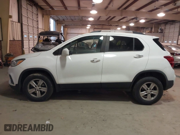 2017 Chevrolet Trax LT with VIN KL7CJPSB7HB243335, listed as a IAAI auction lot 41705724 with 85,309 mi miles. Bid and sale history available at carsss.com. Image 14.