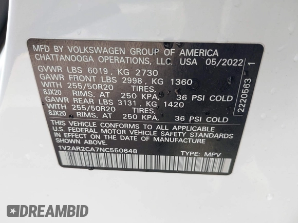 2022 Volkswagen Atlas SEL R-Line z VIN 1V2AR2CA7NC550648, wystawiony jako IAAI lot #41974370 z przebiegiem 48 378 mil mil oraz . Historia ofert i sprzedaży dostępna na DreamBid. Obrazek 9.