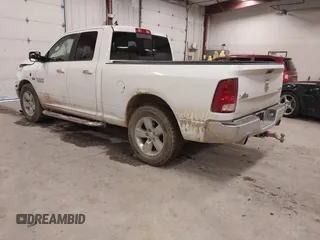 2013 Ram 1500 SLT z VIN 1C6RR7GT3DS560456, wystawiony jako IAAI lot #41745560 z przebiegiem 112 972 mil mil oraz . Historia ofert i sprzedaży dostępna na DreamBid. Obrazek 3.