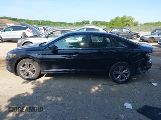 2019 Volkswagen Jetta S с VIN 3VWCB7BU9KM272513, выставлен на аукционе IAAI как лот 42503506 с пробегом 67 938 миль миль и . История ставок и продаж доступна на DreamBid. Изображение 13.