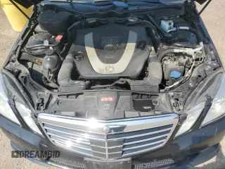 2011 Mercedes-Benz E 350 Luxury with VIN WDDHF8HB6BA385055, listed as a Copart auction lot 59563535 with 301,092 mi miles and Salvage title. Bid and sale history available at DreamBid. Image 11.