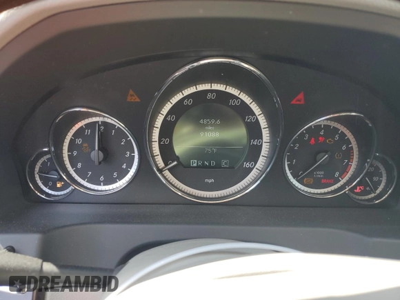 2010 Mercedes-Benz E 350 z VIN WDDKJ5GB0AF039816, wystawiony jako Copart lot #51102945 z przebiegiem 91 088 mil mil oraz Szkoda całkowita • Salvage title. Historia ofert i sprzedaży dostępna na DreamBid. Obrazek 9.