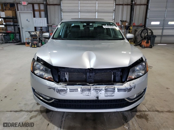 2015 Volkswagen Passat 2.0L TDI SEL Premium with VIN 1VWCV7A39FC026763, listed as a Copart auction lot 51929585 with 72,845 mi miles and Clean Title. Bid and sale history available at carsss.com. Image 5.