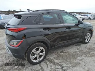 2022 Hyundai Kona SEL с VIN KM8K62ABXNU884544, выставлен на аукционе Copart как лот 58360175 с пробегом 19 566 миль миль и Чистый • Clean title. История ставок и продаж доступна на DreamBid. Изображение 3.
