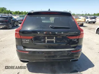 2018 Volvo XC60 R-Design z VIN YV4A22RM3J1076126, wystawiony jako Copart lot #57165365 z przebiegiem 110 865 mil mil oraz Szkoda całkowita • Salvage title. Historia ofert i sprzedaży dostępna na DreamBid. Obrazek 6.