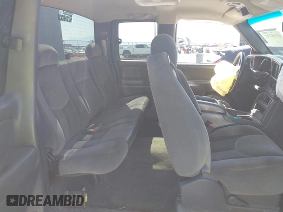 2003 GMC Sierra 1500 SLT z VIN 1GTEK19T03E191705, wystawiony jako IAAI lot #42145392 z przebiegiem Nie podano mil oraz . Historia ofert i sprzedaży dostępna na DreamBid. Obrazek 8.