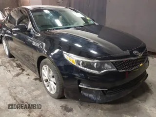 2017 Kia Optima EX with VIN 5XXGU4L38HG168057, listed as a IAAI auction lot 41422935 with 101,552 mi miles. Bid and sale history available at carsss.com. Image 1.