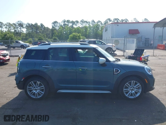 2022 MINI Countryman Cooper S with VIN WMZ53BR02N3N67991, listed as a IAAI auction lot 42181491 with 54,701 mi miles and . Bid and sale history available at DreamBid. Image 13.