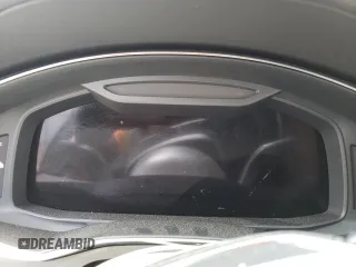 2021 Audi A7 z VIN WAUTPBF21MN085269, wystawiony jako Copart lot #57667215 z przebiegiem Nie podano mil oraz Szkody całkowita. Historia ofert i sprzedaży dostępna na DreamBid. Obrazek 9.