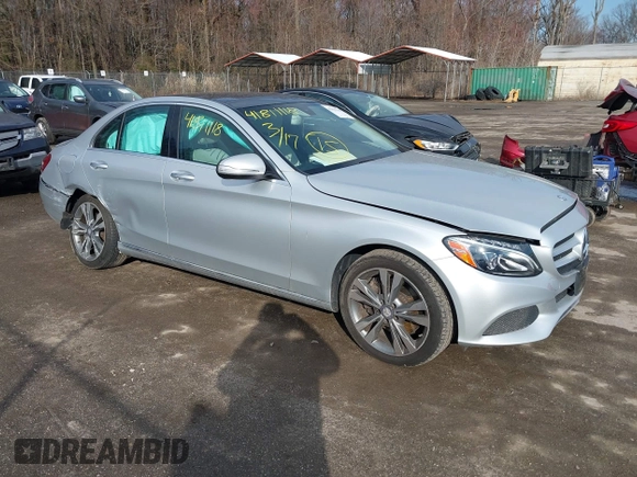 2015 Mercedes-Benz C 300 Luxury with VIN 55SWF4KBXFU005018, listed as a IAAI auction lot 41811118 with 86,443 mi miles and . Bid and sale history available at DreamBid. Image 1.