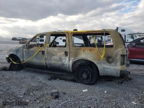 2004 Ford Excursion Special Serv with VIN 1FMSU41P54EA89455, listed as a Copart auction lot 42097945 with NaN miles and Non Repairable. Bid and sale history available at carsss.com. Image 2.