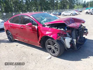 2013 Ford Fusion SE с VIN 3FA6P0HR4DR239491, выставлен на аукционе IAAI как лот 42292564 с пробегом 140 543 миль миль и . История ставок и продаж доступна на DreamBid. Изображение 1.
