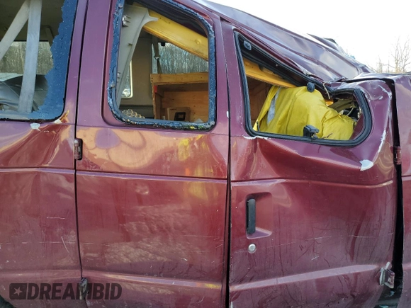 2007 Ford Econoline Passenger XL with VIN 1FBNE31L97DA48752, listed as a Copart auction lot 45878525 with Not provided miles and Salvage title. Bid and sale history available at DreamBid. Image 10.