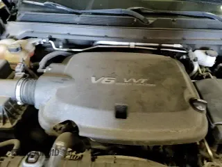 2020 Chevrolet Colorado 4WD LT с VIN 1GCGTCEN5L1167562, выставлен на аукционе Copart как лот 63557515 с пробегом 98 040 миль миль и На запчасти • Non repairable. История ставок и продаж доступна на DreamBid. Изображение 16.