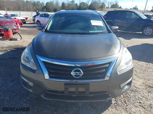2015 Nissan Altima 2.5 S with VIN 1N4AL3AP5FN353022, listed as a IAAI auction lot 41310271 with 181,200 mi miles. Bid and sale history available at carsss.com. Image 12.