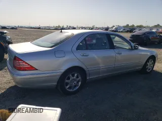 2002 Mercedes-Benz S-Class 5.0L with VIN WDBNG75JX2A306811, listed as a Copart auction lot 52042105 with 206,531 mi miles and Salvage Title. Bid and sale history available at carsss.com. Image 3.