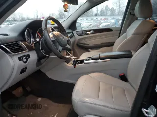 2015 Mercedes-Benz M 350 z VIN 4JGDA5HB9FA571227, wystawiony jako Copart lot #71989152 z przebiegiem 99 619 mil mil oraz . Historia ofert i sprzedaży dostępna na DreamBid. Obrazek 7.