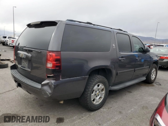 2011 Chevrolet Suburban LS with VIN 1GNSCHE06BR137070, listed as a Copart auction lot 48059975 with 264,581 mi miles and Clean Title. Bid and sale history available at carsss.com. Image 3.