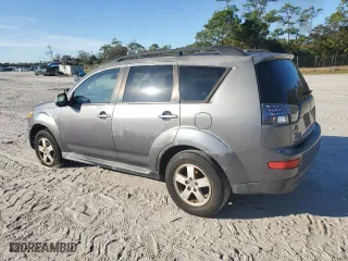 2009 Mitsubishi Outlander ES with VIN JA4LS21W59Z000598, listed as a Copart auction lot 83636464 with 230,579 mi miles and Clean Title. Bid and sale history available at carsss.com. Image 2.