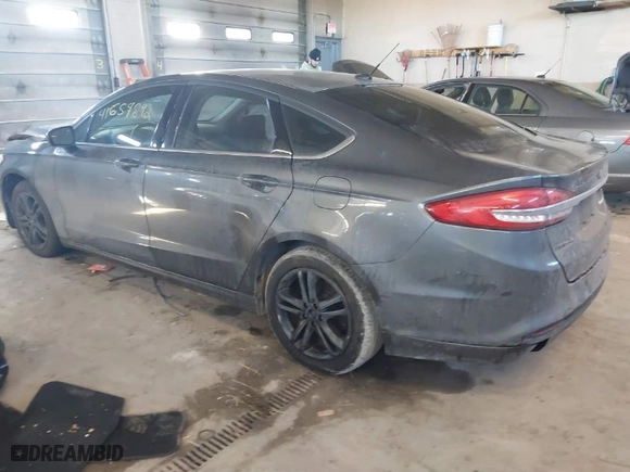 2018 Ford Fusion SE with VIN 3FA6P0HD3JR211021, listed as a IAAI auction lot 41654892 with 1 mi miles. Bid and sale history available at carsss.com. Image 3.