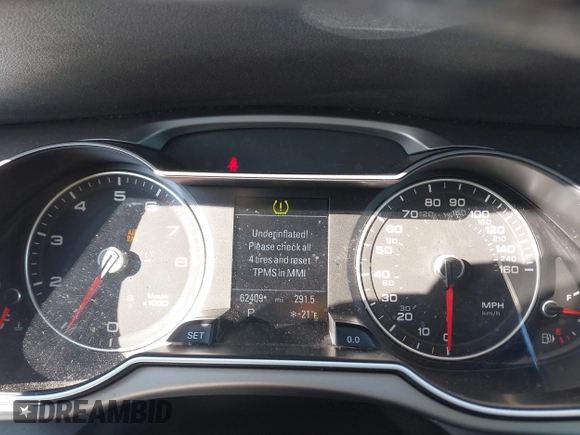2015 Audi A4 Premium Plus with VIN WAUFFAFL6FN004207, listed as a IAAI auction lot 41639153 with 62,409 mi miles. Bid and sale history available at carsss.com. Image 7.