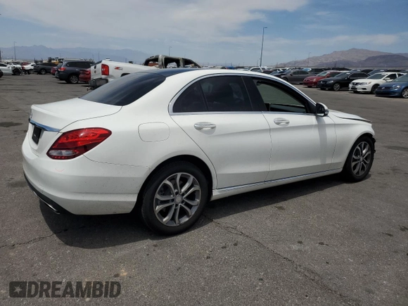 2017 Mercedes-Benz C 300 с VIN 55SWF4JB0HU184979, выставлен на аукционе Copart как лот 58174595 с пробегом 65 939 миль миль и Списание • Salvage title. История ставок и продаж доступна на DreamBid. Изображение 3.