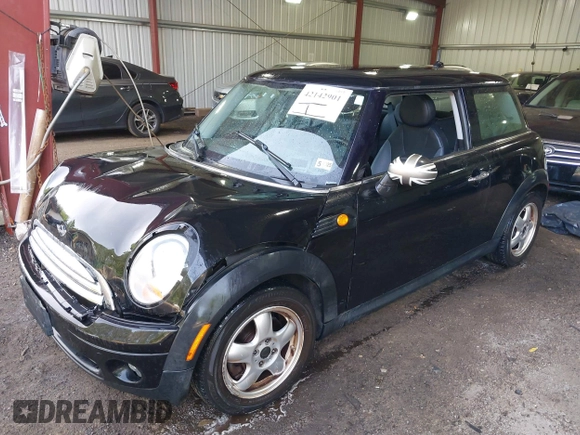 2010 MINI Hardtop with VIN WMWMF3C53ATZ66316, listed as a IAAI auction lot 42142901 with 57,510 mi miles and . Bid and sale history available at DreamBid. Image 17.